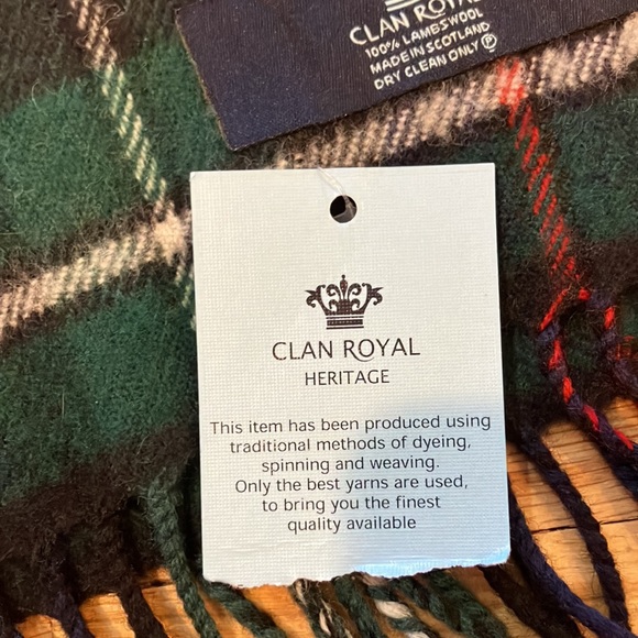 NWT Clan Royal tartan plaid lambswool scarf unisex St. Patrick’s Day unisex - Picture 3 of 7